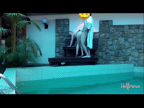 ❤️ Chefe convida empregada para a piscina, mas não conseguiu resistir a um Porno em nós pt-br.ixiporn.ru